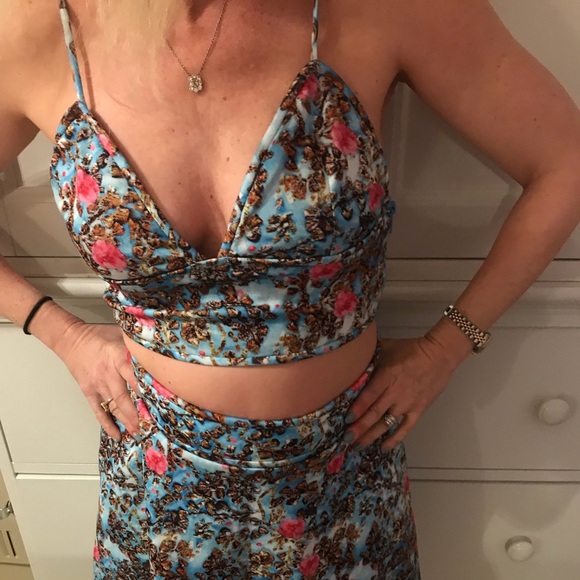 Latiste floral two piece - Picture 3 of 3